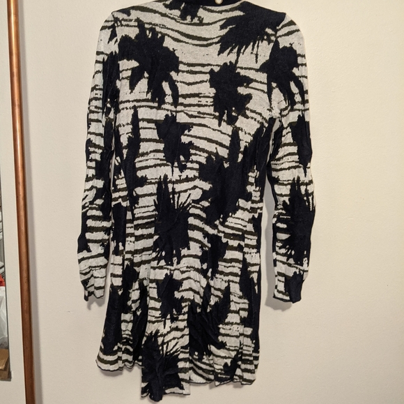 Belldini Floral Striped Cardigan with Grommets - Picture 5 of 5